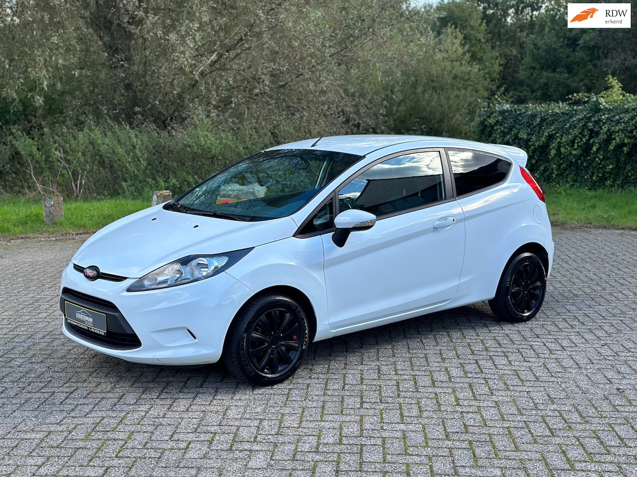 Ford Fiesta - 1.25 ST-LINE AIRCO I NWE APK I SPORTIEF I TOP PRIJS! - AutoWereld.nl