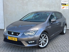 Seat Leon - 1.4 TSI FR Ori NL NAP 18'' Trekh. Cruise Garantie