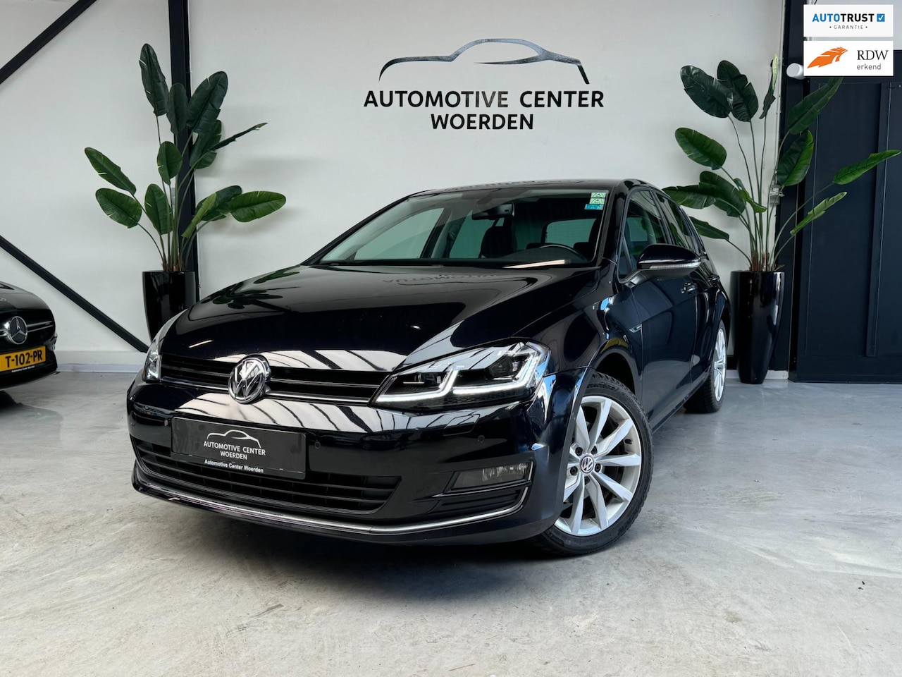 Volkswagen Golf - 1.4 TSI Highline LED ''17 PDC ACC - AutoWereld.nl