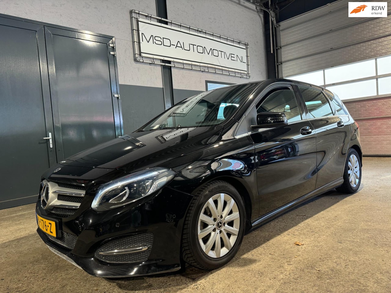 Mercedes-Benz B-klasse - 180 d BlueEFFICIENCY Business Incl BTW - AutoWereld.nl