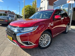 Mitsubishi Outlander - 2.4 PHEV S-Edition|Half Leder|Apple Carplay|Trekhaak