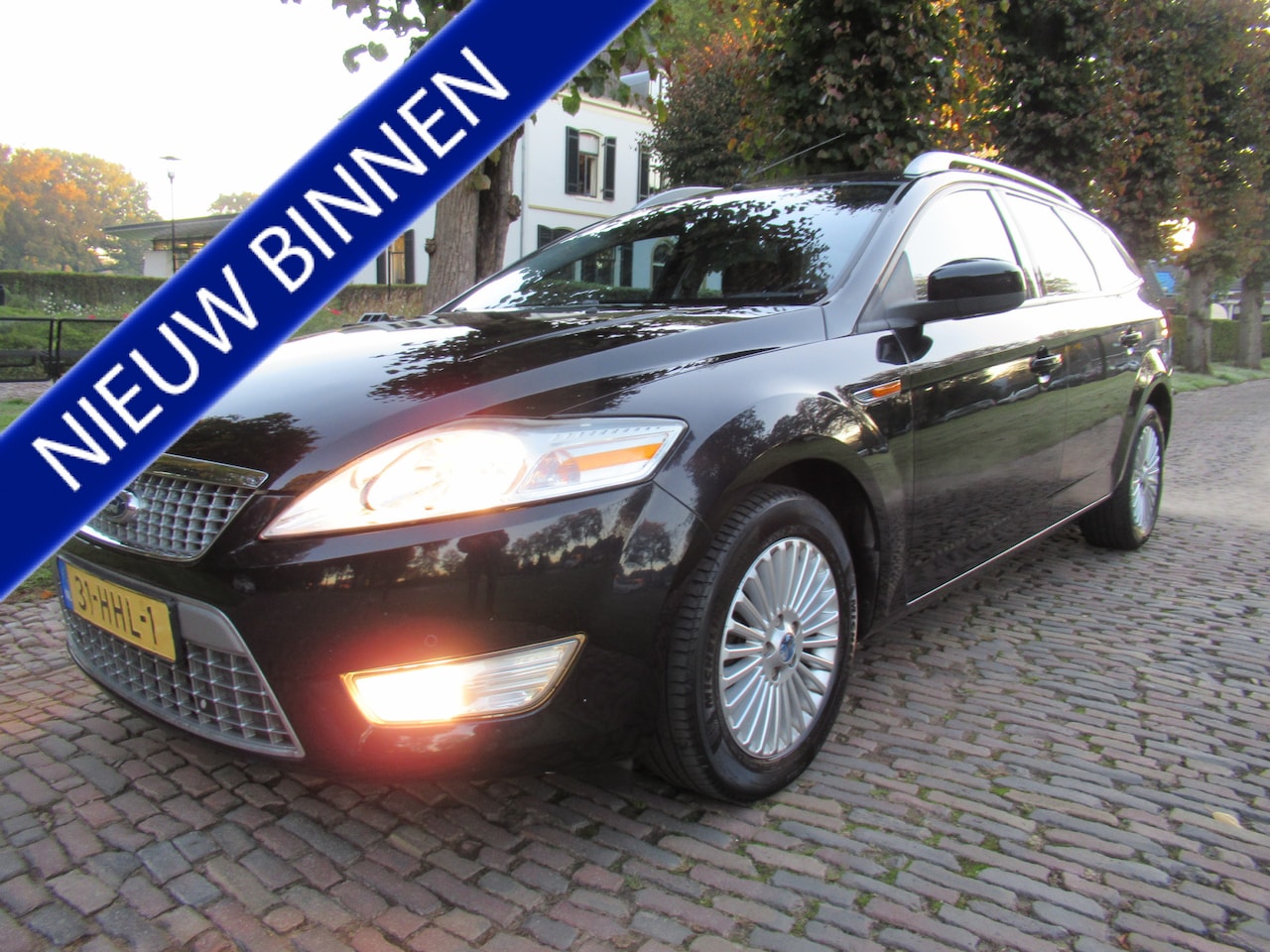 Ford Mondeo Wagon - 2.0-16V Titanium Ecc Cruisecontrol Navigatie Pdc Lm Velgen - AutoWereld.nl