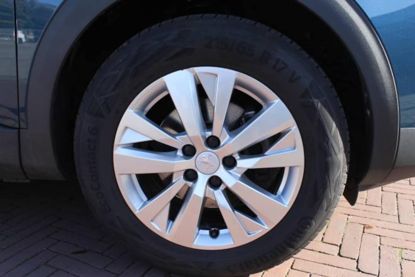 Peugeot 5008 - 1.2 PureTech 130pk S&amp;S EAT8 Active Pack