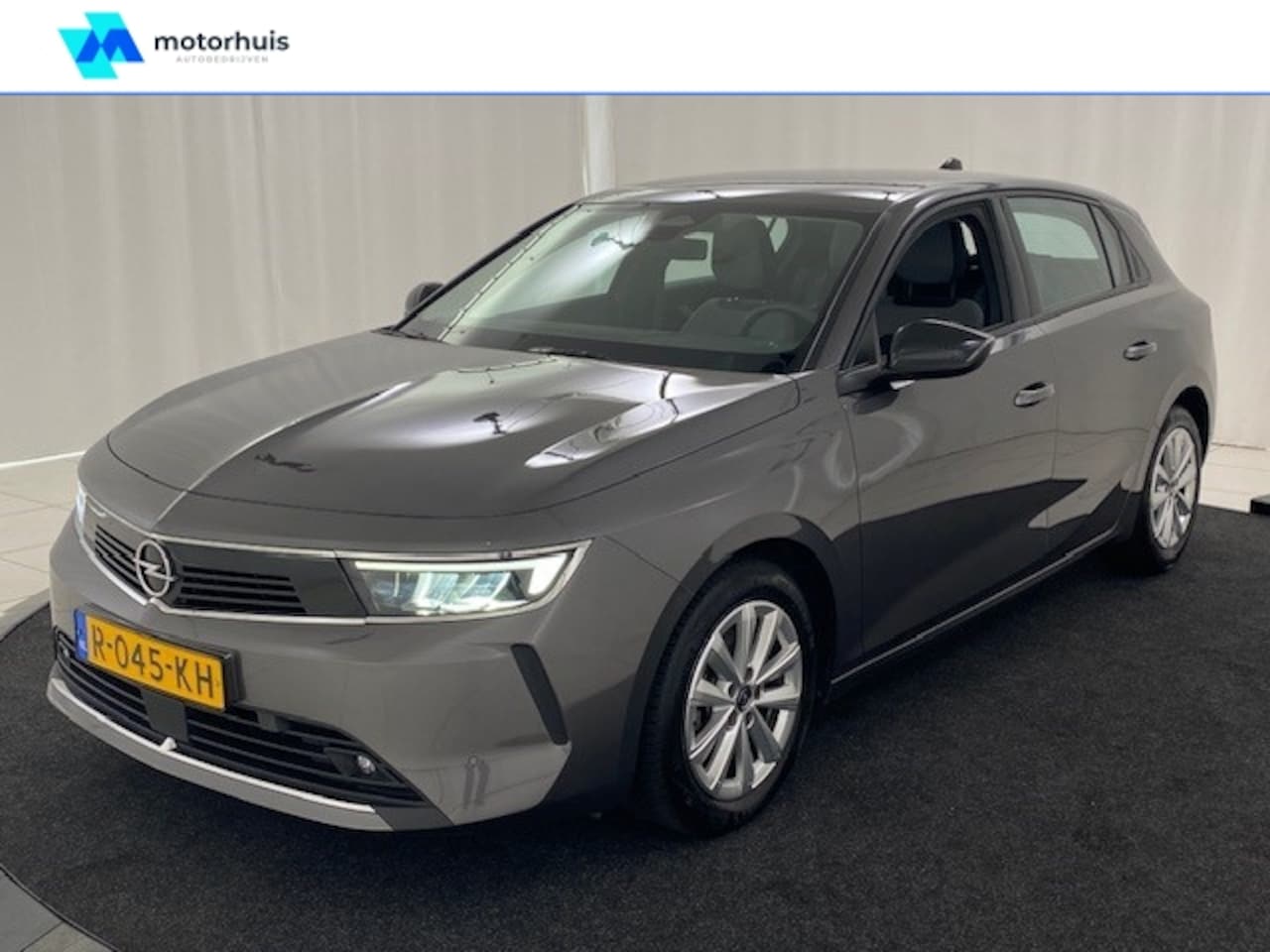 Opel Astra - 1.2 Turbo 110pk Edition / LED / Camera / PDC / Climate Controle - AutoWereld.nl