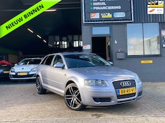 Audi A3 Sportback - 1.6 FSI Attraction|Airco|Cruise|NAP|5 Deuren