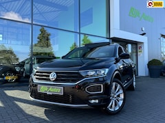 Volkswagen T-Roc - 2.0 TSI 4Motion R-Line * Panoramadak * Camera * Virtual Cockpit