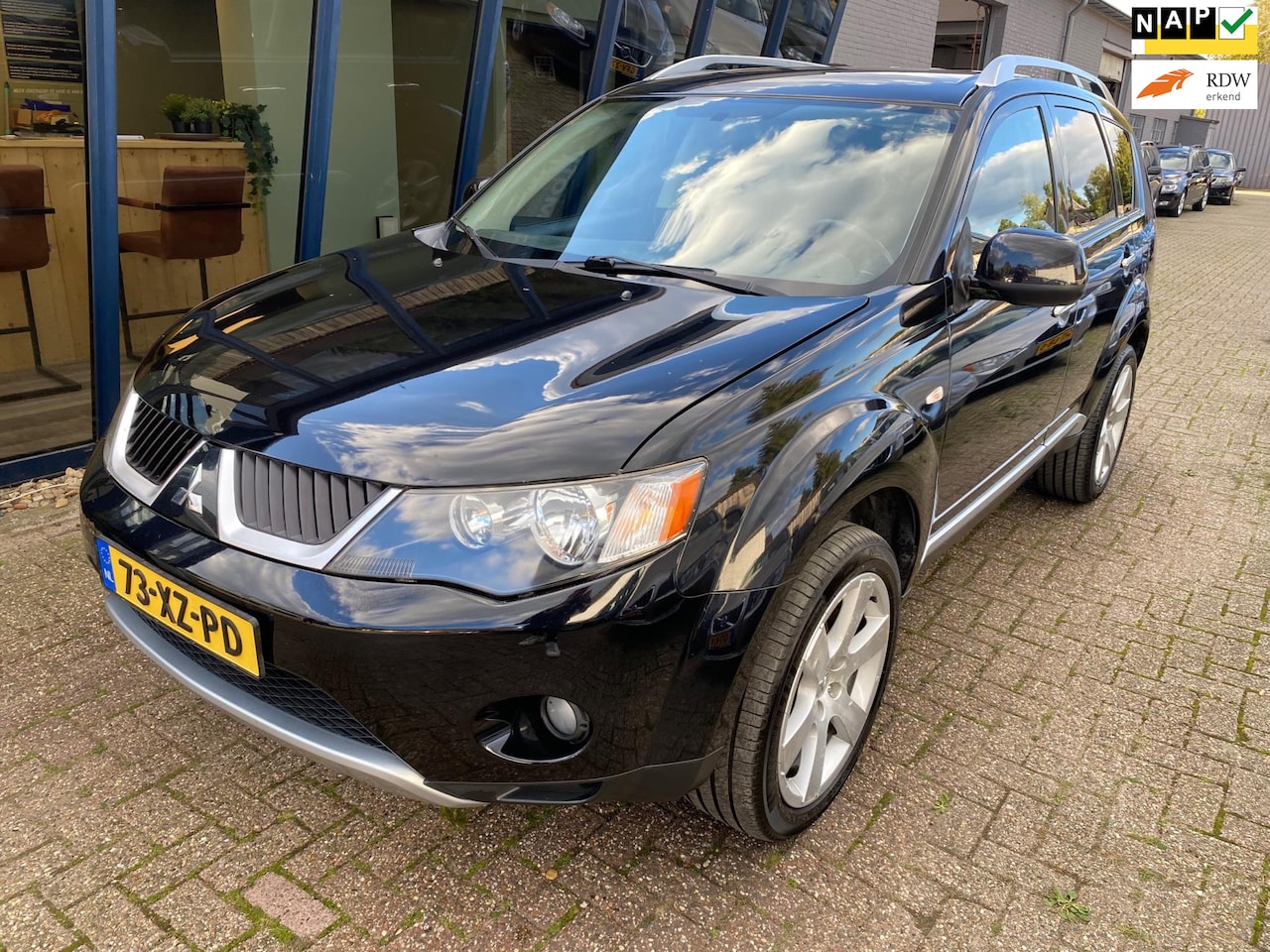 Mitsubishi Outlander - 2.4 Intro Edition 2WD 2.4 Intro Edition 2WD - AutoWereld.nl