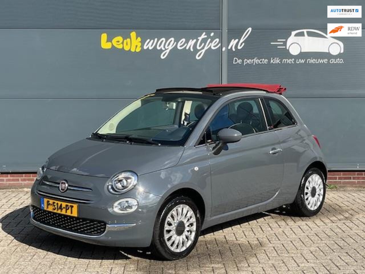 Fiat 500 C - 1.2 Lounge Cabrio *grijs, rode kap *65.000 km - AutoWereld.nl