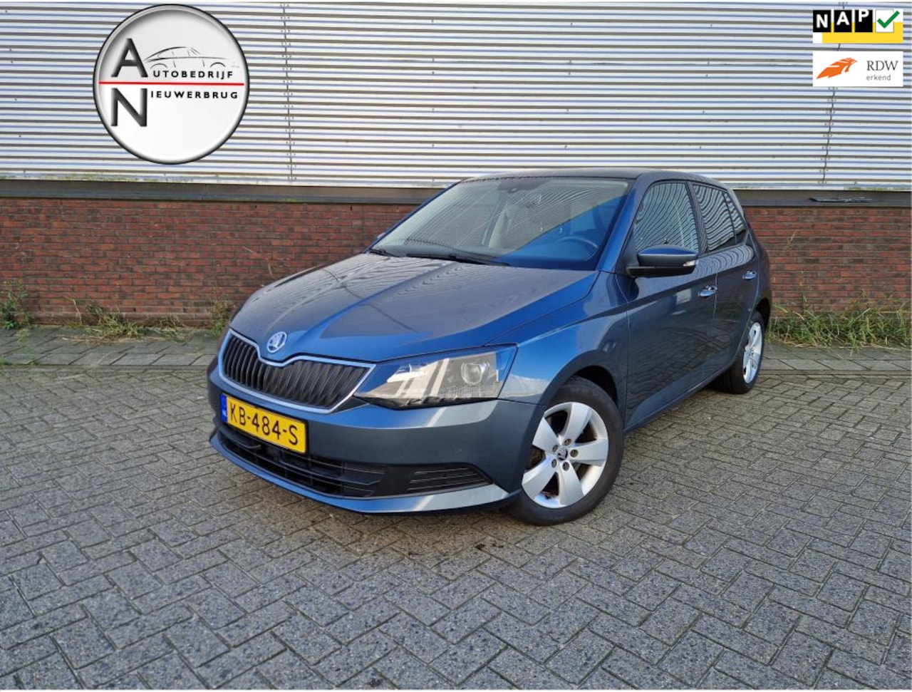 Skoda Fabia - 1.2 TSI Automaat DSG Navigatie PDC Panoramadak - AutoWereld.nl