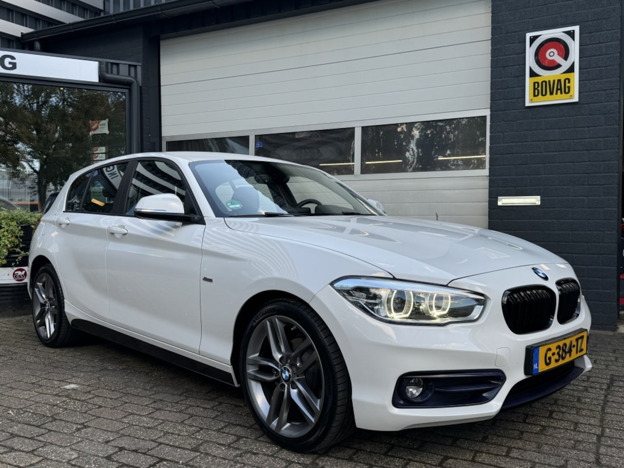 BMW 1-serie - 116i High Exec - AutoWereld.nl