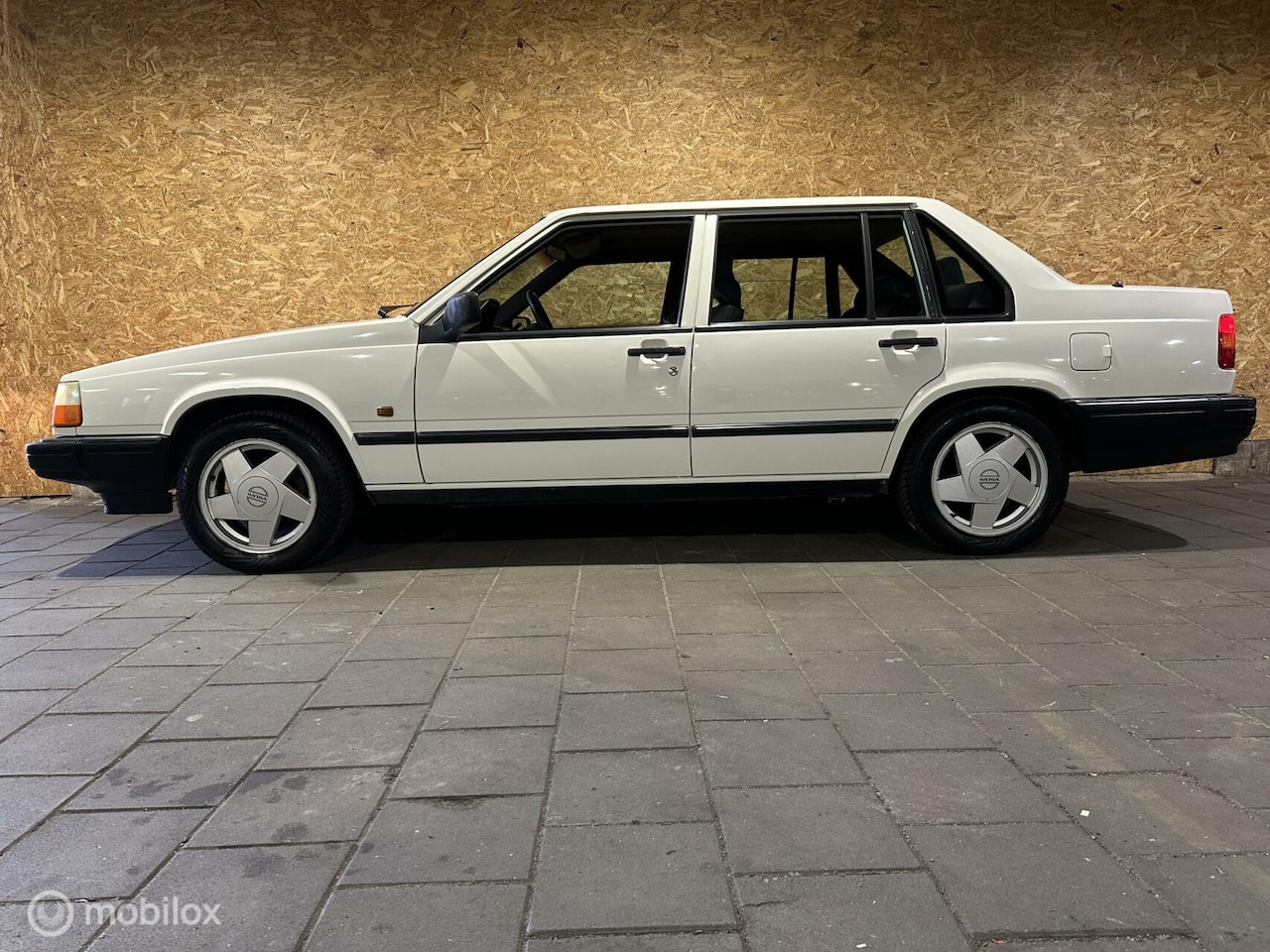 Volvo 940 - 2.3 Turbo 165pk sedan - 12-1992 - AutoWereld.nl