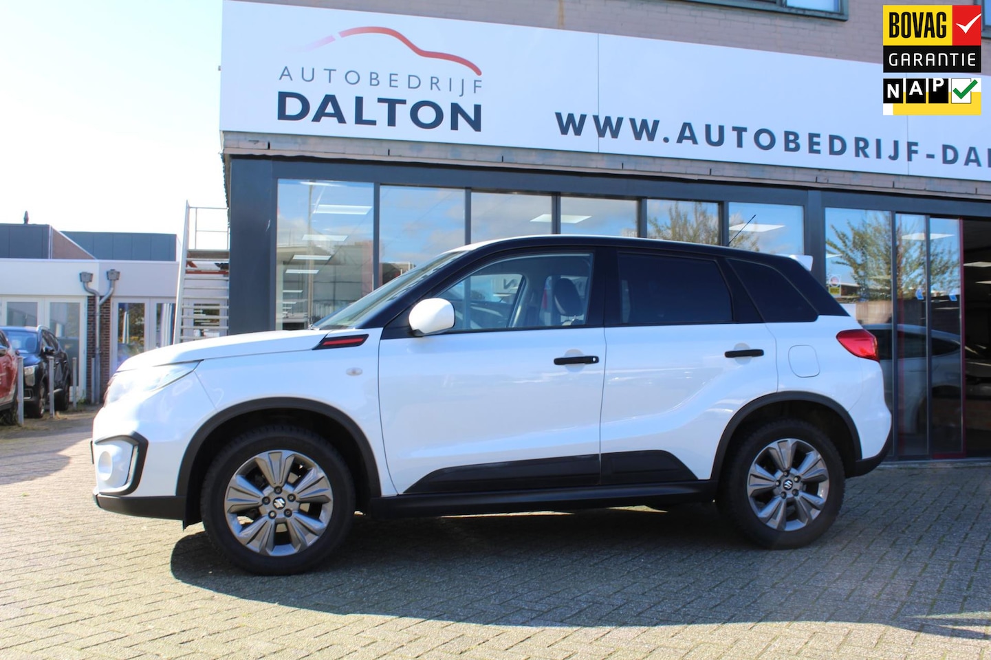 Suzuki Vitara - 1.6 Comfort AIRCO / PDC / LM - AutoWereld.nl