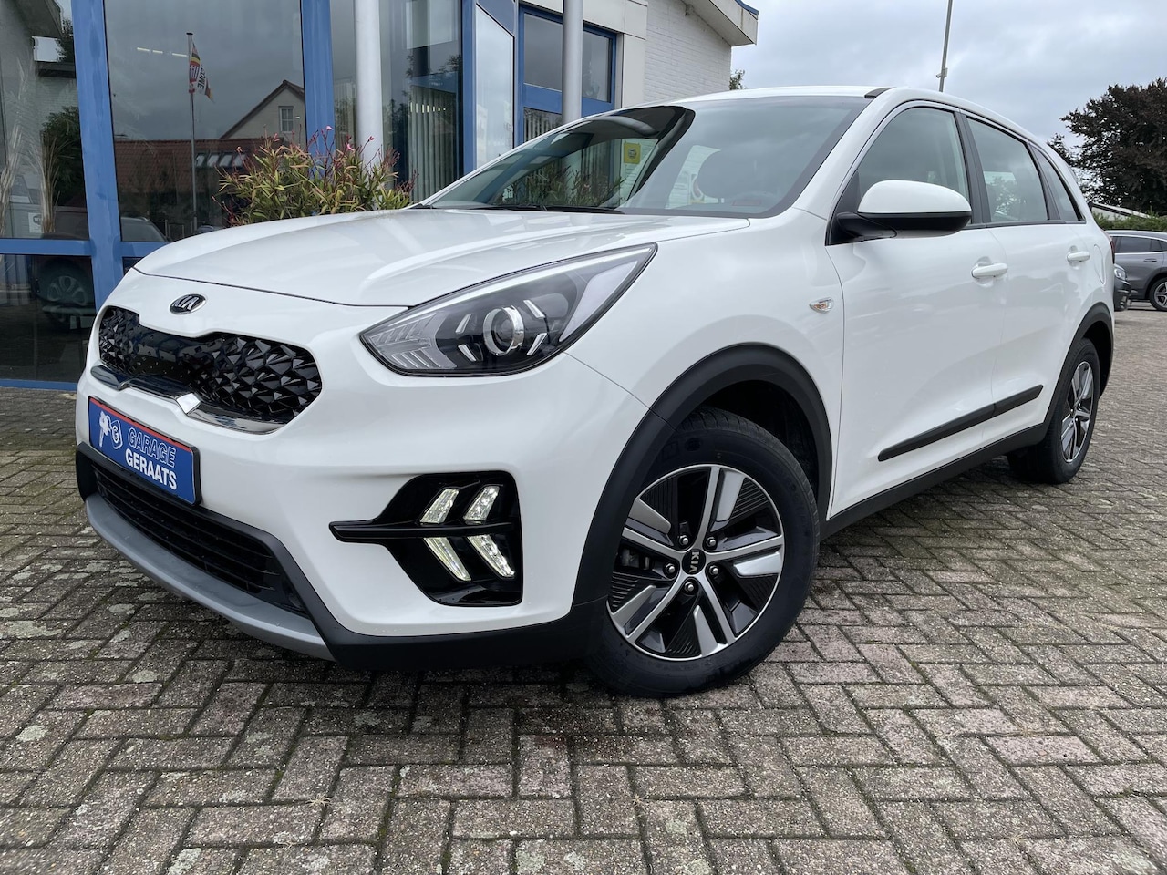 Kia Niro - 1.6 GDi Hybrid ComfortLine | 1e eigenaar, Dealer onderhouden, Apple CarPlay / Android Auto - AutoWereld.nl