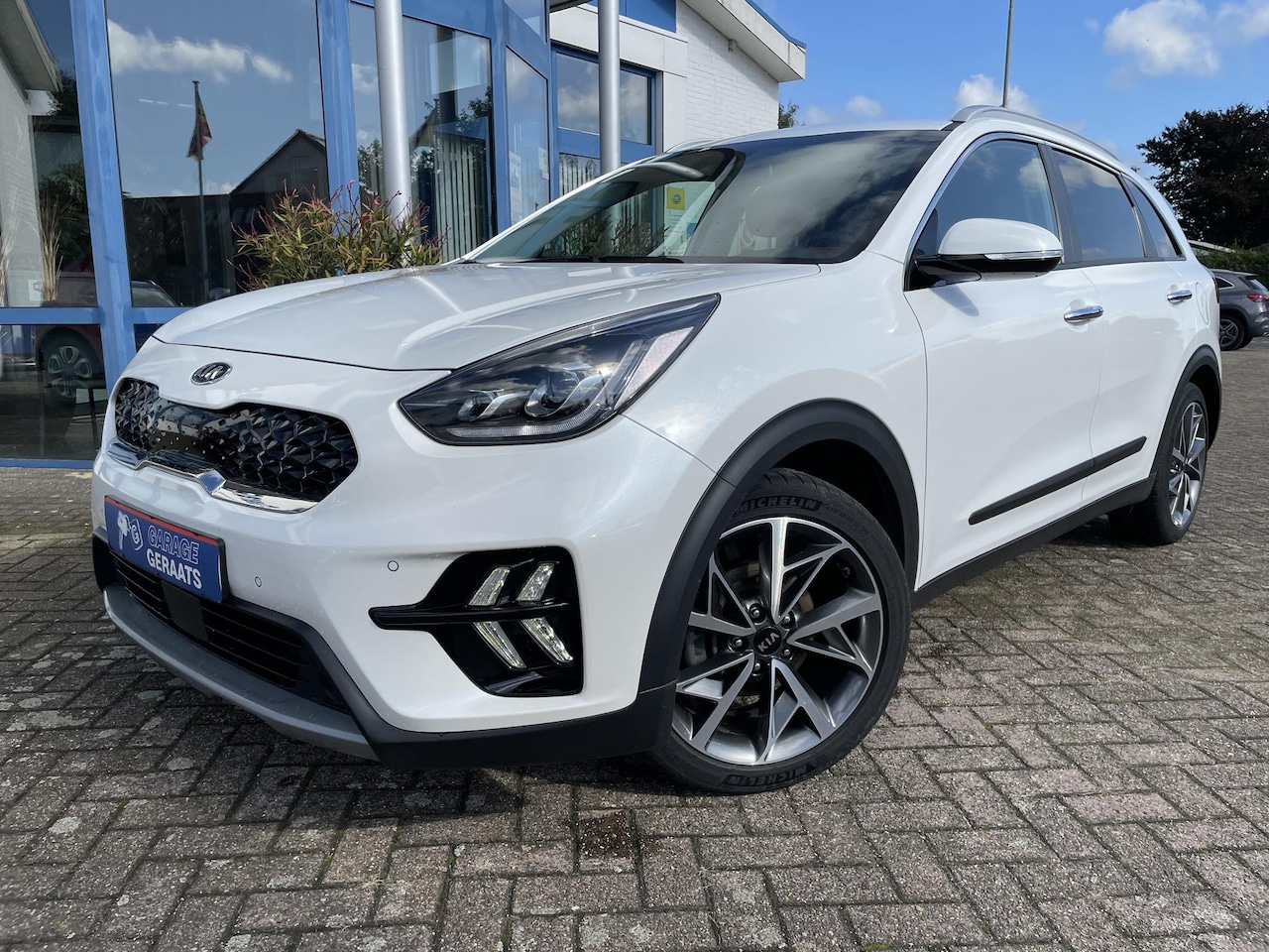 Kia Niro - 1.6 GDi Hybrid DynamicPlusLine | Dodehoekherkenning, Digitaal Display, 1e eigenaar, Dealer - AutoWereld.nl