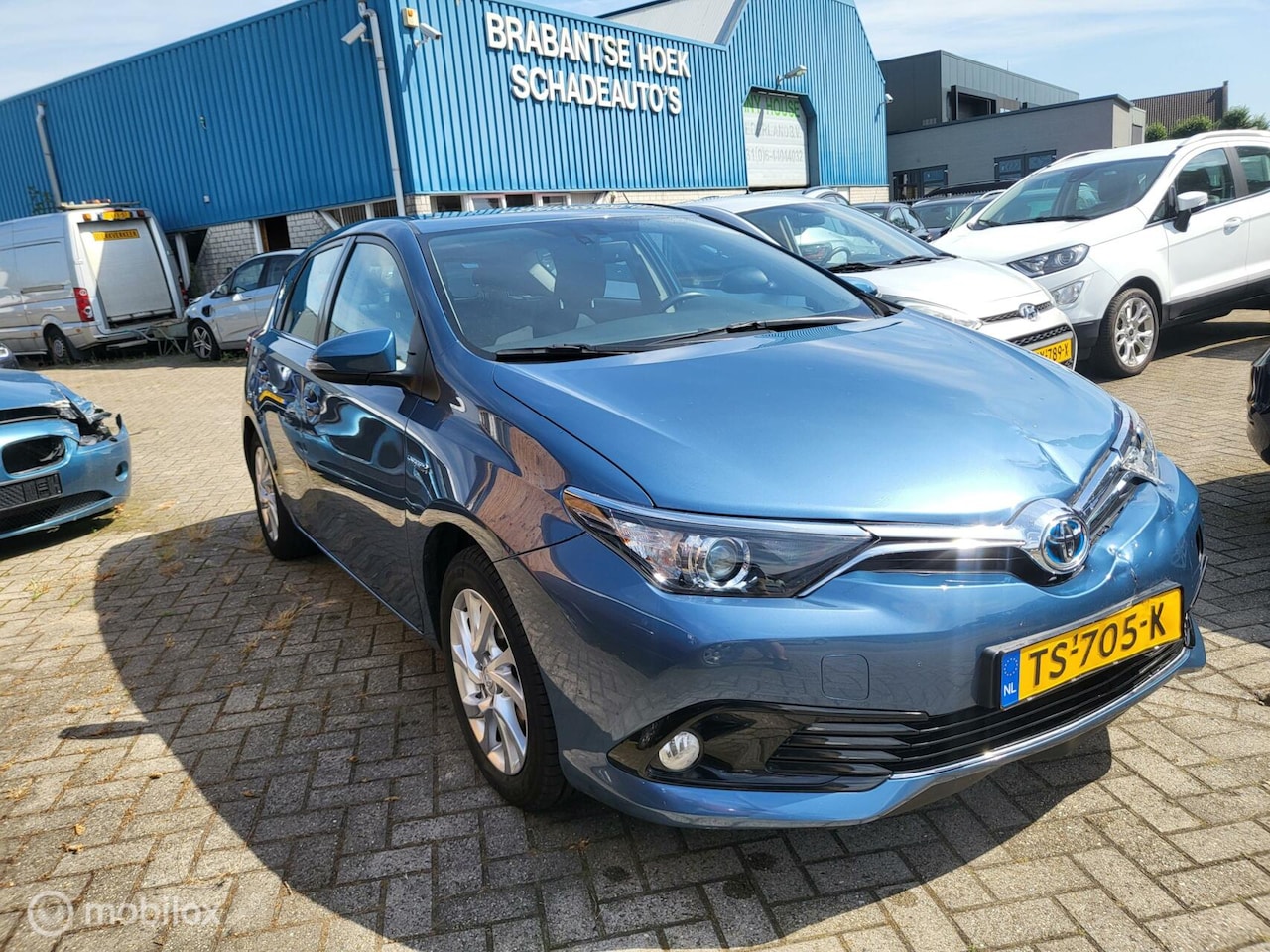 Toyota Auris - 1.8 Hybrid Dynamic 1.8 Hybrid Dynamic - AutoWereld.nl