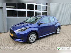 Toyota Yaris - 1.5 Hybrid Active 1e Eigenaar Navigatie Camera