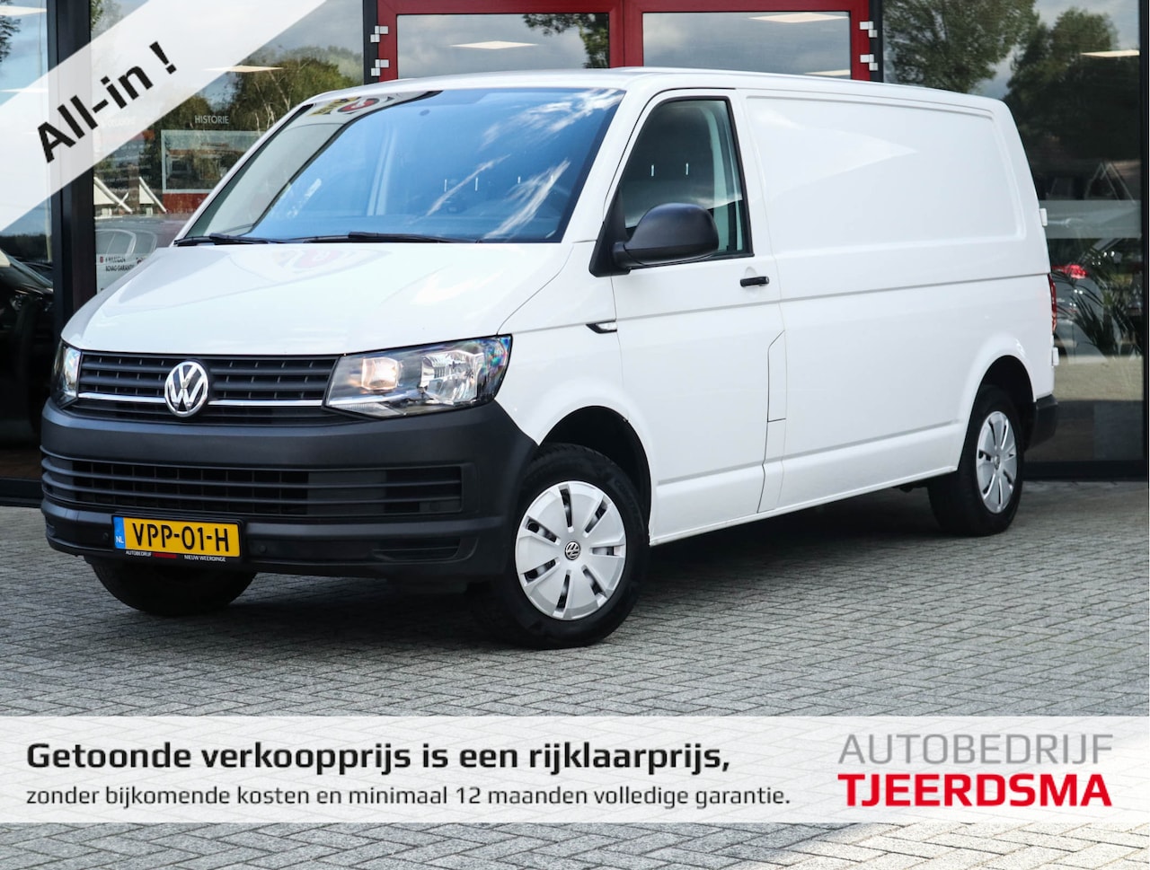 Volkswagen Transporter - 2.0 TDI L2H1 Comfortline Navi/Clima/Cruise/Stoelverw/Trekhaak/3-Zits - AutoWereld.nl