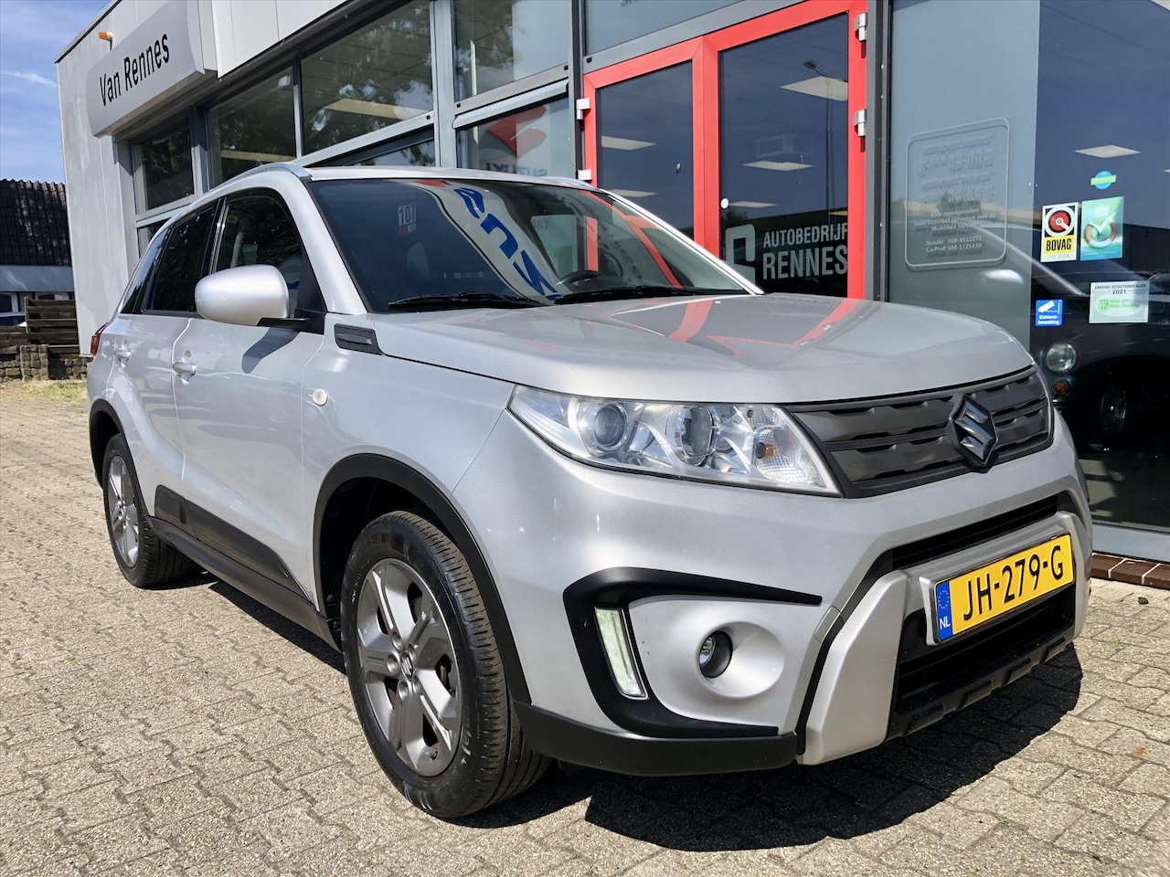 Suzuki Vitara - 1.6 VVT 120pk Exclusive Trekhaak (RIJKLAARPRIJS) - AutoWereld.nl