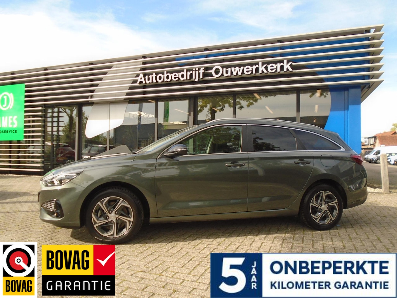 Hyundai i30 Wagon - 1.5 DPK Smart - AutoWereld.nl