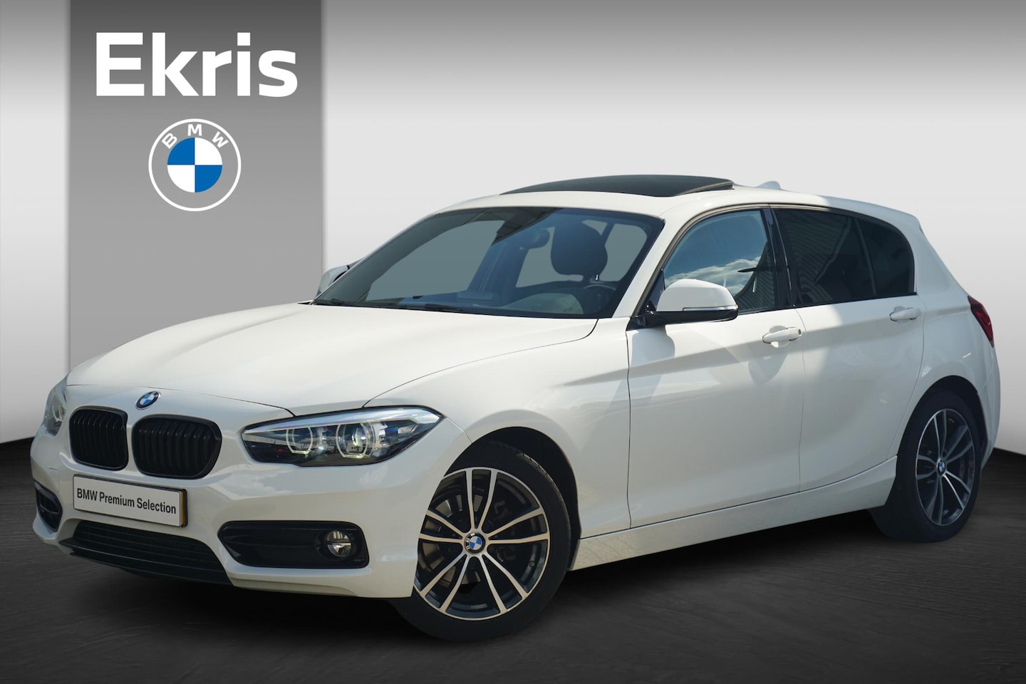 BMW 1-serie - 5-deurs 118i M Sport / Panorama Dak / Automaat - AutoWereld.nl