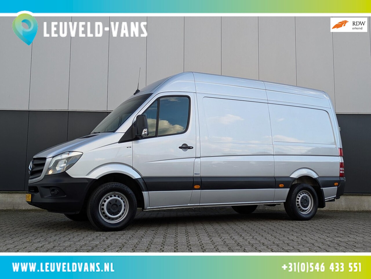 Mercedes-Benz Sprinter - 414 140PK AUTOMAAT CRUISE AIRCO 2800KG TREKHAAK - AutoWereld.nl