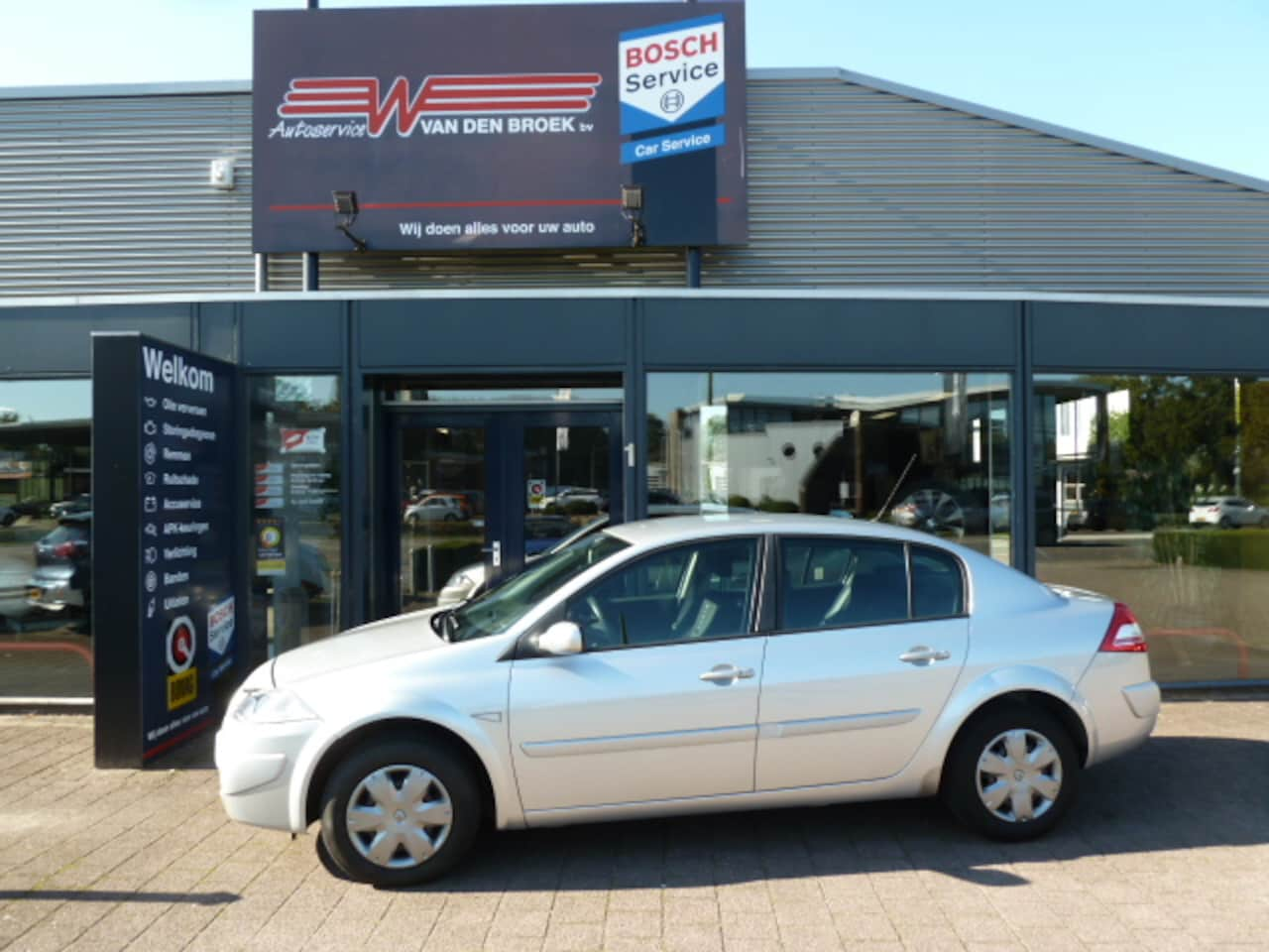 Renault Mégane - 1.6 16V SEDAN BUSINNES LINE - AutoWereld.nl