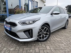 Kia Cee'd Sportswagon - Ceed 1.4 T-GDi GT-Line | Dodehoekherkenning, 17 inch, Navigatie, Apple carplay / Android a