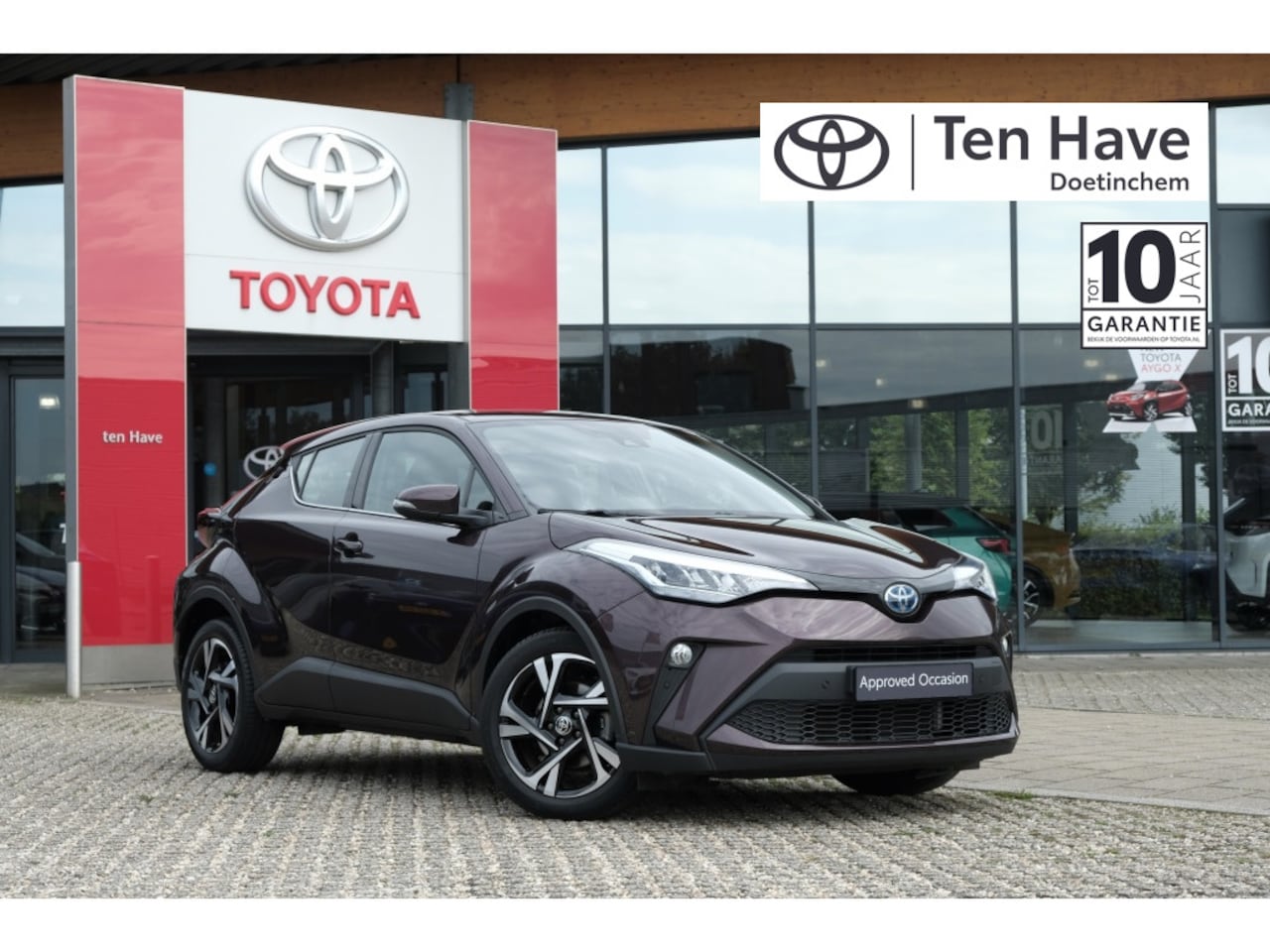 Toyota C-HR - 1.8 Hybrid 122PK Dynamic Automaat | Apple CarPlay / Android Auto - AutoWereld.nl