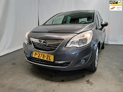 Opel Meriva - 1.4 Turbo Edition - Frontschade