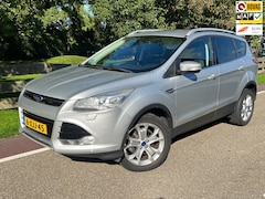 Ford Kuga - 1.6 Titanium Clima PDC Navi