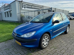 Peugeot 206 - 1.4 X-line