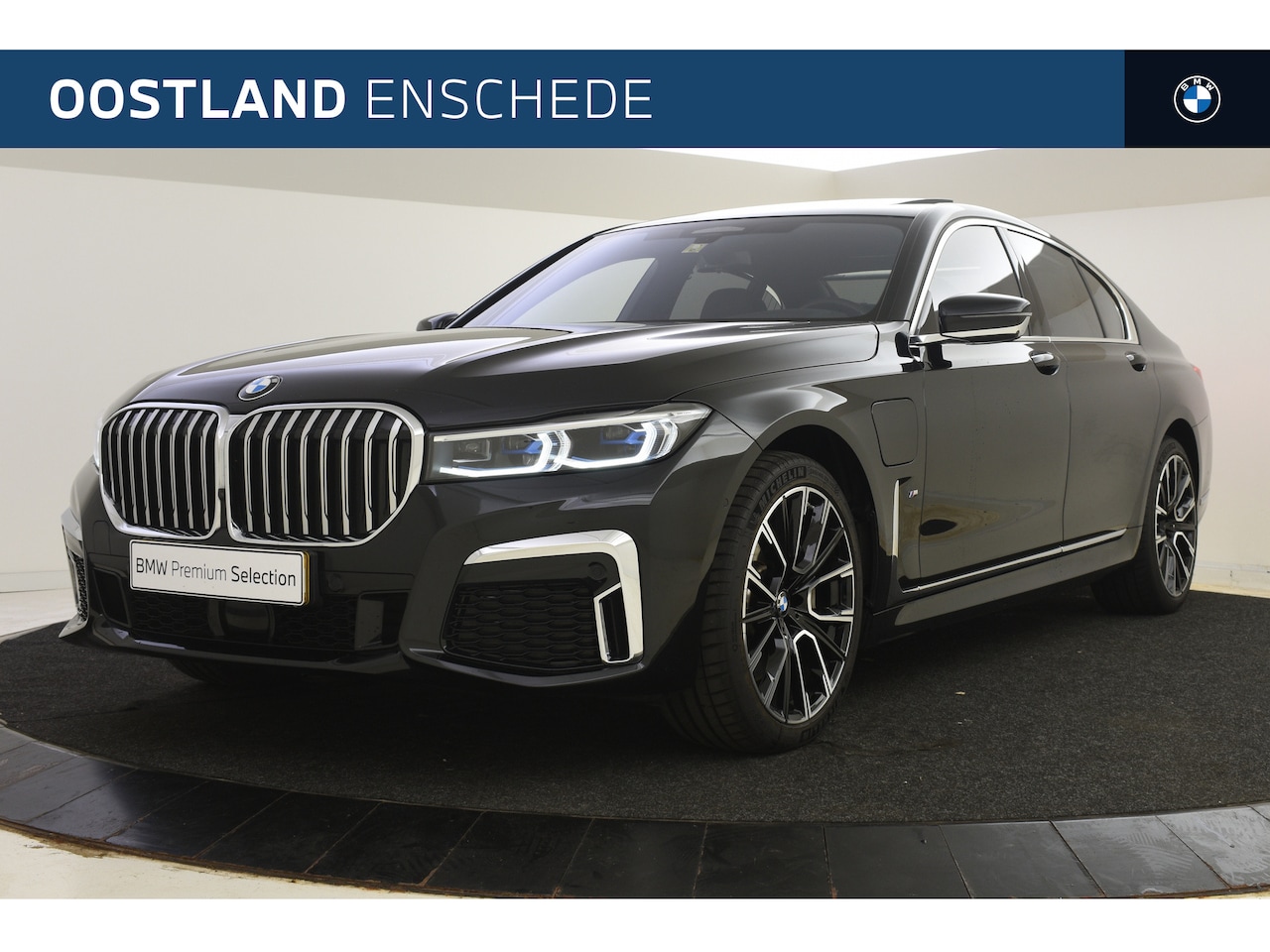 BMW 7-serie - 745e High Executive M Sport Automaat / Schuif-kanteldak / Laserlicht / Active Steering / S - AutoWereld.nl