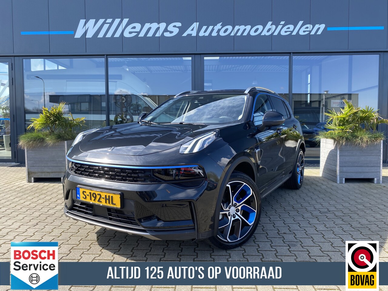 Lynk & Co 01 - 1.5 360' Camera  & App-Connect & Adaptieve Cruise & Schuifkanteldak - AutoWereld.nl