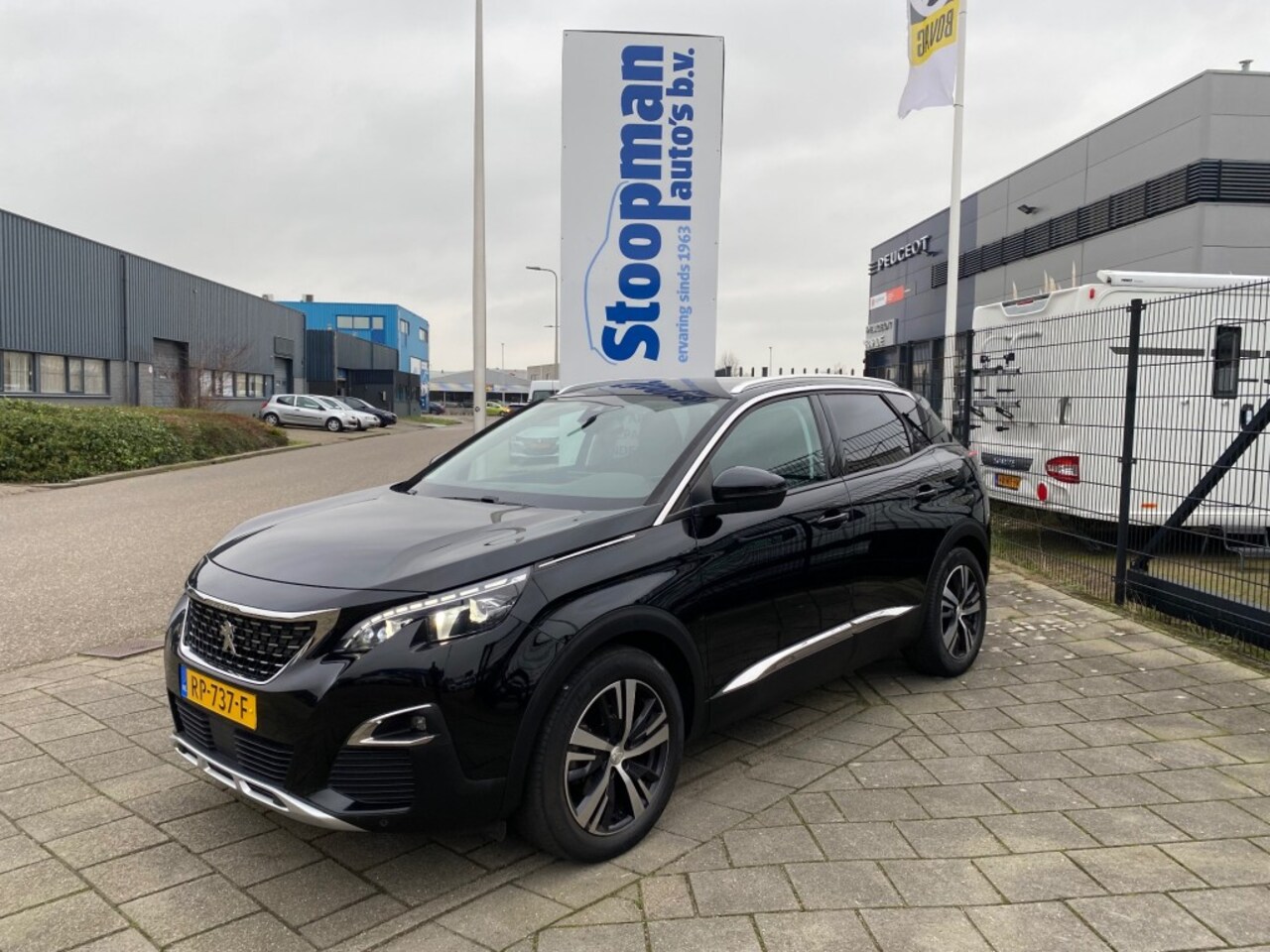 Peugeot 3008 - 1.2 AUT. i-Cockpit Ambiance 51.117km NL-auto - AutoWereld.nl