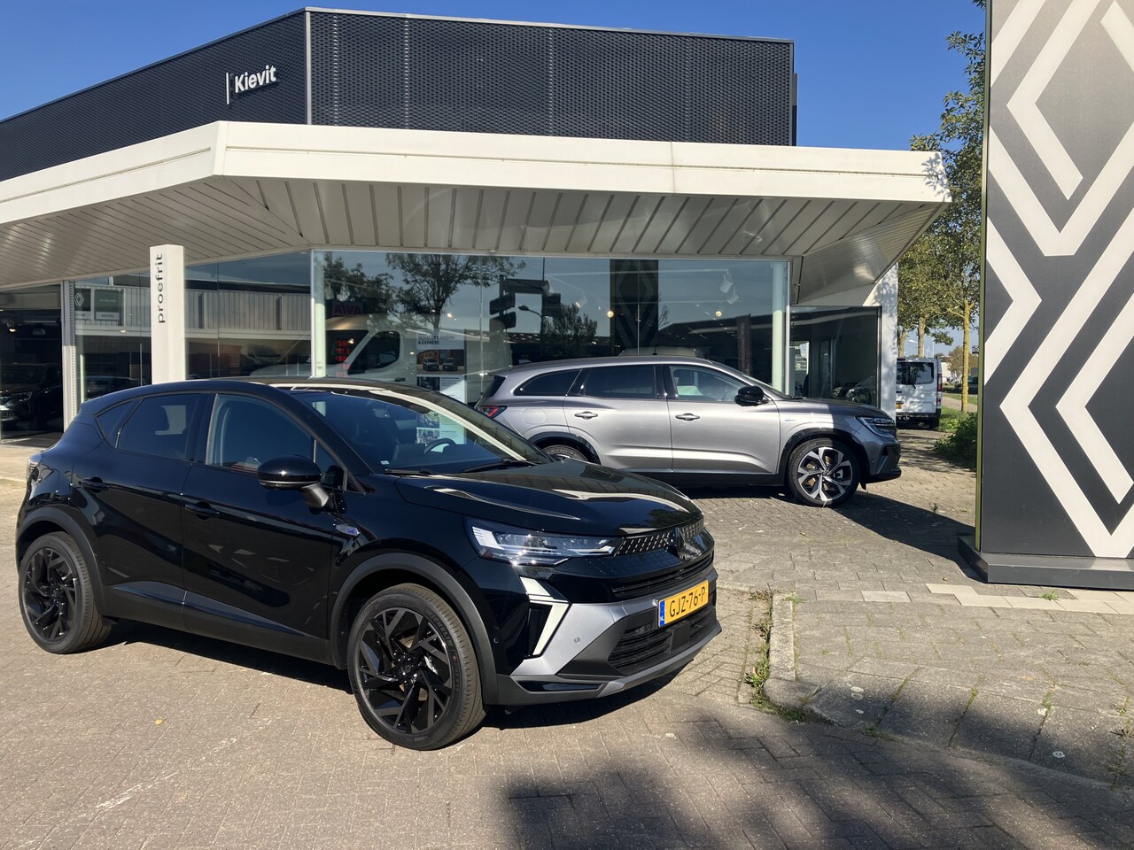 Renault Captur - 1.6 E-Tech Hybrid 145 esprit Alpine - pack harman/kardon - pack navigation urban - pack ad - AutoWereld.nl