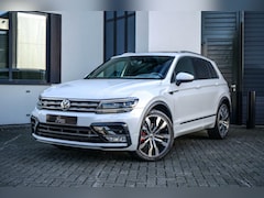 Volkswagen Tiguan - 2.0 TSI 220PK 4Motion R-Line PANO / TREKHAAK / 360 CAMERA