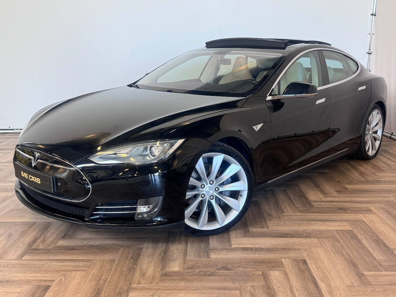 Tesla Model S - 85 Signature Performance, PANO, INRUIL MOGELIJK! - AutoWereld.nl