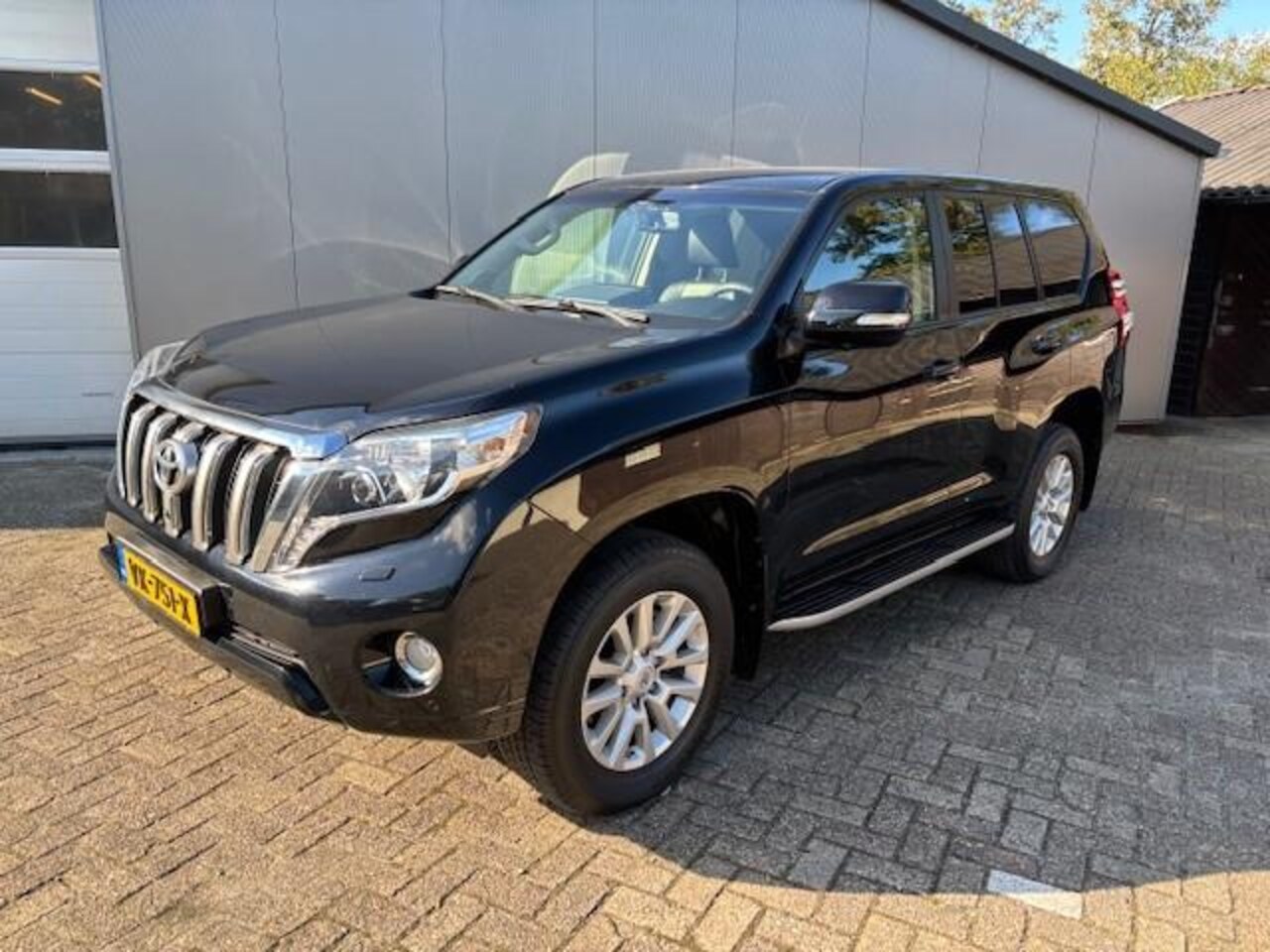 Toyota Land Cruiser - 3.0 D-4D-F SX Blind Van 3.0 D-4D-F SX Blind Van - AutoWereld.nl