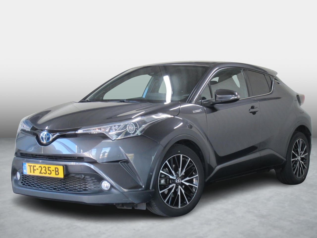 Toyota C-HR - 1.8 Hybrid Executive Navi Camera PDC - AutoWereld.nl