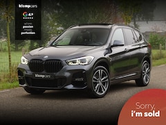 BMW X1 - xDrive20i M-Sport | 4WD | Head-up | Carplay | Pano | Trekhaak 192PK