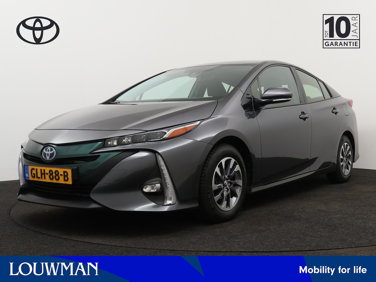 Toyota Prius - 1.8 PHEV Dynamic Limited | Navigatie | Head-up Display | - AutoWereld.nl