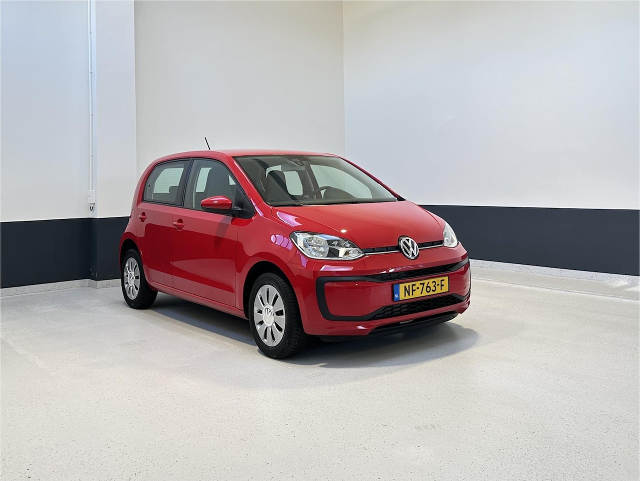 Volkswagen Up! - 1.0 BMT move up! | NL | 5-DRS | Airco | DAB | LED | - AutoWereld.nl