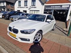 BMW 1-serie - 116i, Navigatie, Climate control, L.M.Velgen, Parkeersensoren, Cruise control