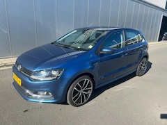 Volkswagen Polo - 1.4 TDI Comfortline 17” LED.CLIMA.NAVI.NAP