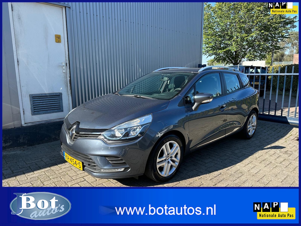 Renault Clio Estate - 0.9 TCe Zen / NAVIGATIE / AIRCO / CRUISE CONTROL / NL-AUTO - AutoWereld.nl