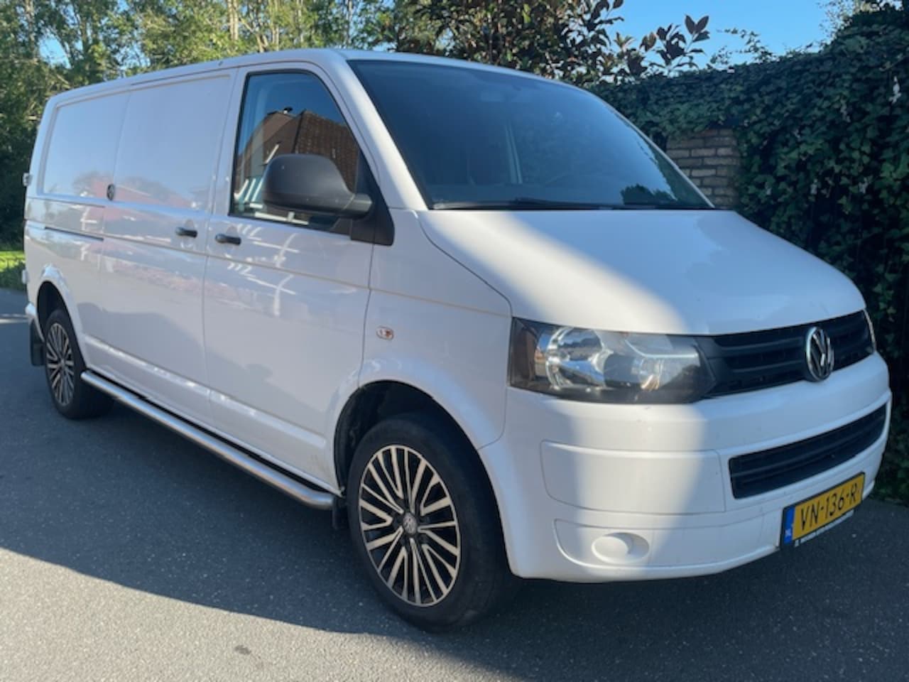 Volkswagen Transporter - 2.0 TDI L2H1/ enkel cabine/ 2015! - AutoWereld.nl