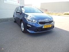 Kia Cee'd Sportswagon - Ceed 1.4 T-GDi DynamicPlusLine Staat in Hoogeveen