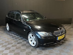 BMW 3-serie Touring - 325d High Executive | Pano | Xenon | M-Sport |