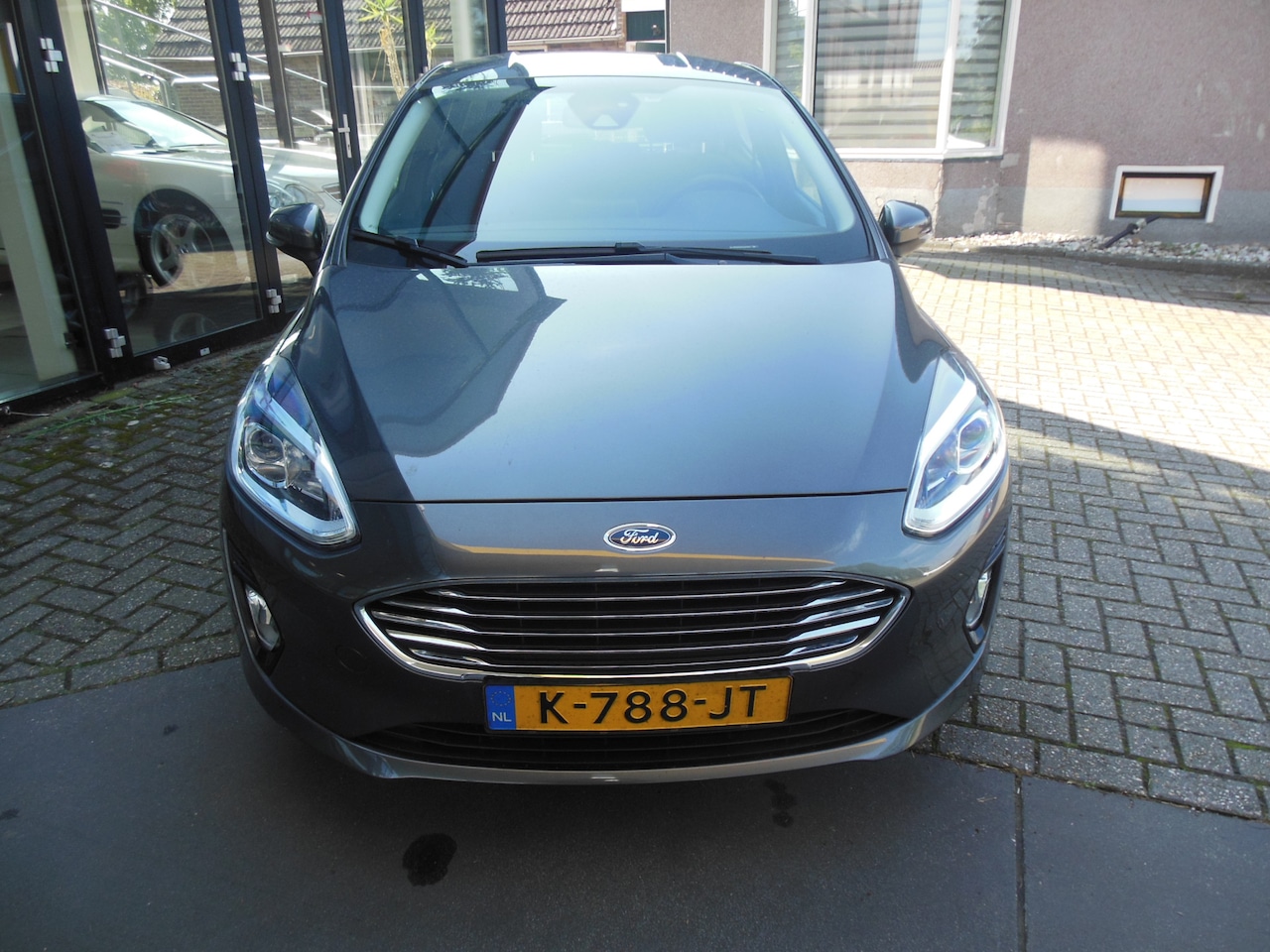 Ford Fiesta - 1.0 EcoBoost Titanium Staat in de Krim - AutoWereld.nl