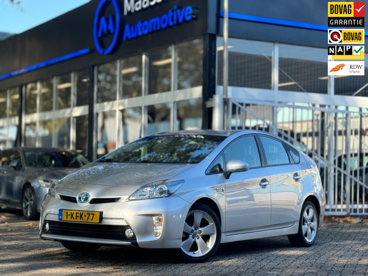 Toyota Prius - 1.8 Plug-in Aspiration|Cam|Plug-in hybrid|Navigatie|Keyless|Topstaat|Rijklaar - AutoWereld.nl